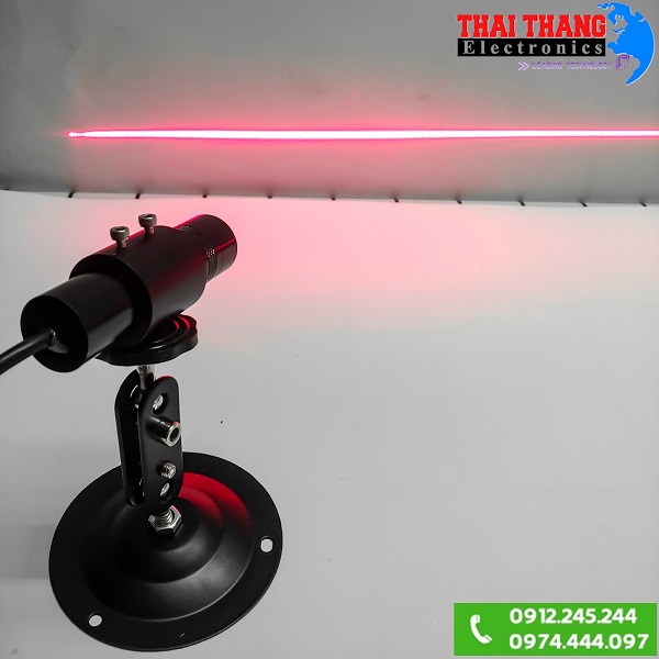 ĐÈN LASER CÔNG NGHIỆP TIA THẲNG WINNING LIGHT TT68
