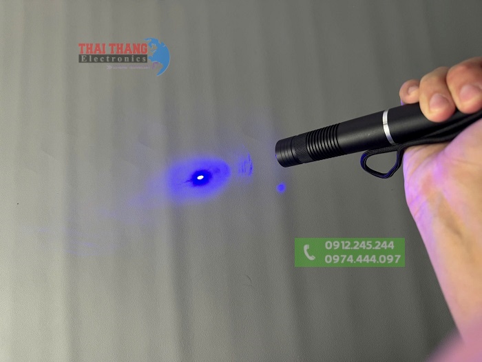 Đèn laser đốt cháy đánh dấu điểm cầm tay công suất 10000mw