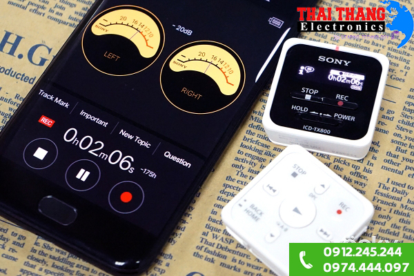 Máy ghi âm Sony TX800 điều khiển từ xa
