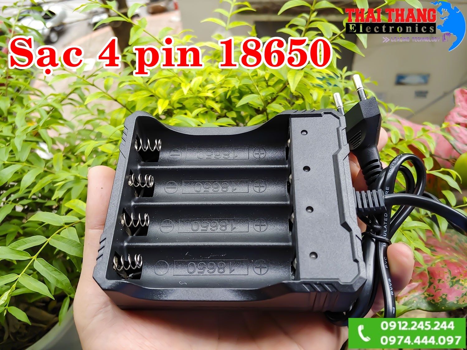 Bộ sạc 4 pin 18650 siêu nhanh, siêu bền