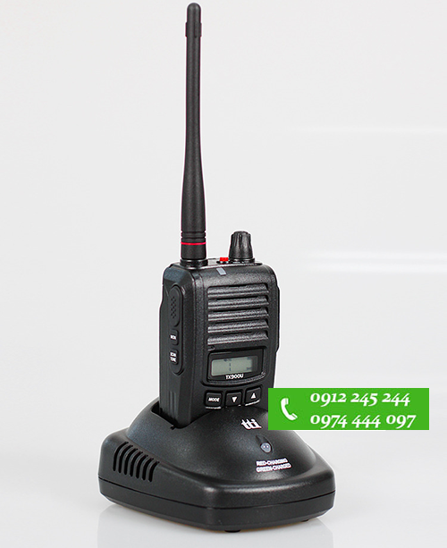 Máy bộ đàm cầm tay chống nước IP55 TX-900U Hàn Quốc