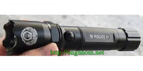 ĐÈN PIN SIÊU SÁNG POLICE C88