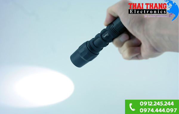 Đèn pin Hàn Quốc siêu sáng PL-6