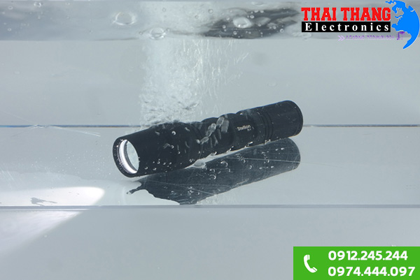 Đèn pin Hàn Quốc siêu sáng PL-6