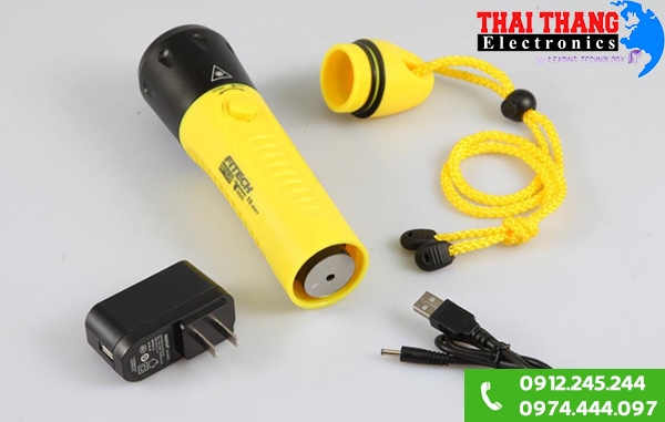 Đèn pin lặn chuyên dụng Fitech F8