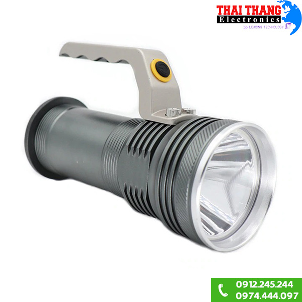 Đèn pin siêu sáng XML-T6 10W Y520