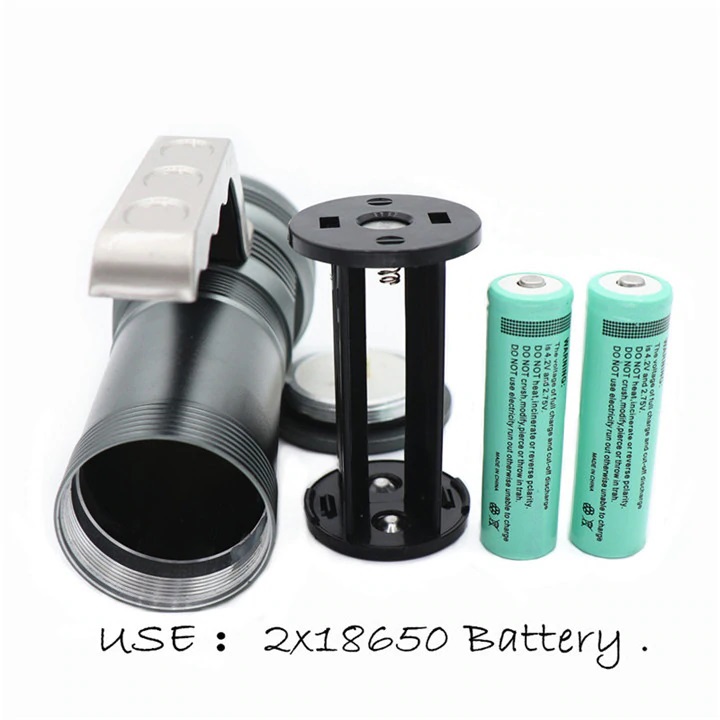 Đèn pin siêu sáng XML-T6 10W Y520