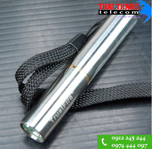 Đèn pin siêu sáng bỏ túi TrustFire TR-F23