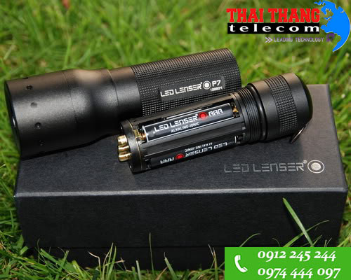 Đèn pin siêu sáng cao cap Led Lenser P7 175 lumens