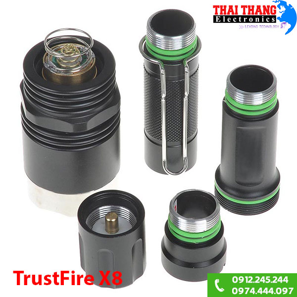 Đèn pin siêu sáng TrustFire X8 sáng trắng