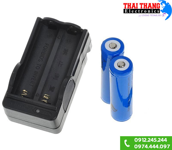 Đèn pin siêu sáng TrustFire X8 sáng trắng