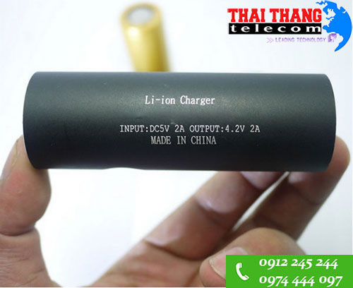 Sạc pin 26650 qua cổng USB máy tính