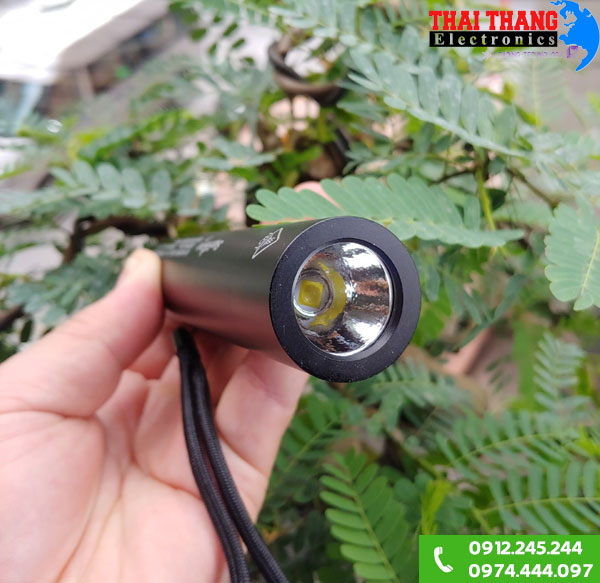 Đèn pin siêu sáng nhỏ gọn Supfire S11 XHP50