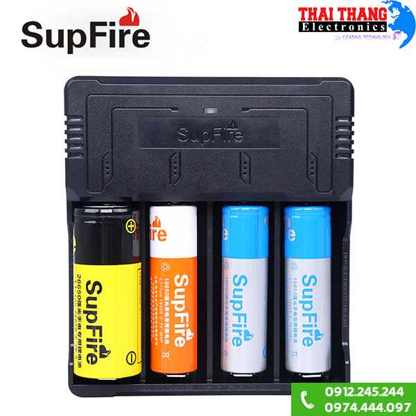 Sạc 4 pin Supfire 26650 dây USB