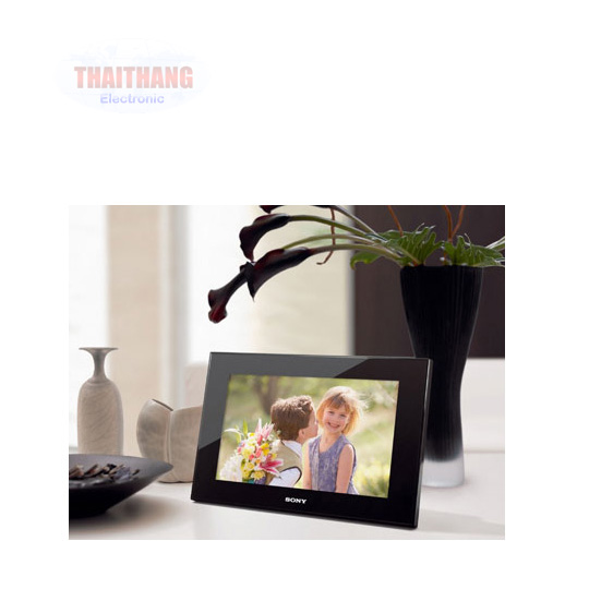 Khung ảnh kỹ thuật số full HD 15 inch