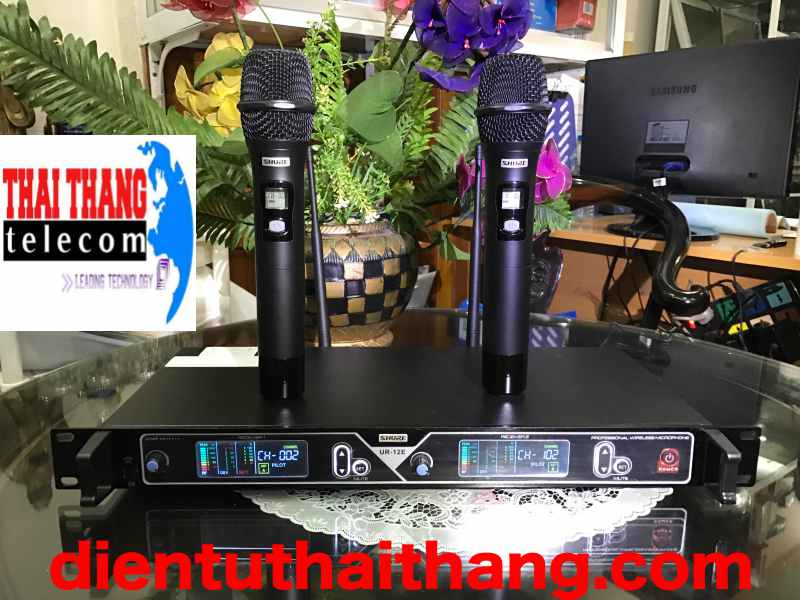 Micro không dây chính hãng USA Shure UR12E