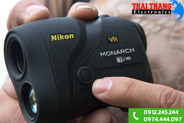 Ống nhòm Golf Nikon Monarch 7i VR