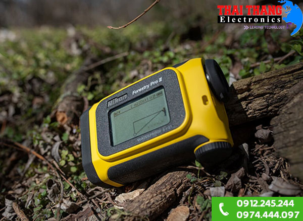 Ống nhòm đo khoảng cách Nikon Forestry Pro II
