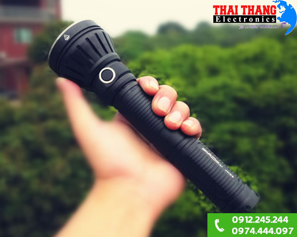 Đèn pin siêu sáng Shadow JM26 loại dài