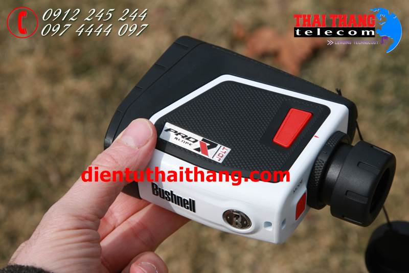 Ống nhòm đo khoảng cách chơi Golf Bushnell Pro X7 Slope