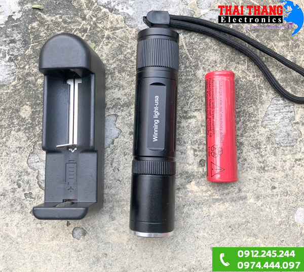 Đèn pin chiếu tia cực tím Winning Light UV14-TT