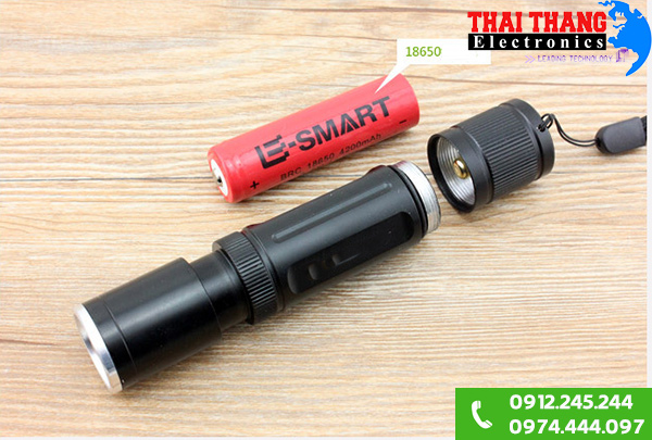 Đèn pin chiếu tia cực tím Winning Light UV14-TT